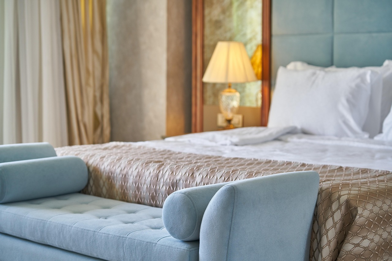 découvrez notre hôtel spa pour couples avec jacuzzi privé, l'endroit idéal pour une escapade romantique alliant détente et bien-être.