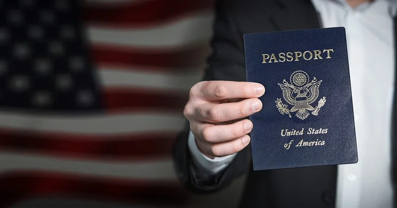 Et si vous n'avez qu'une carte d'identité ? Les solutions d'urgence